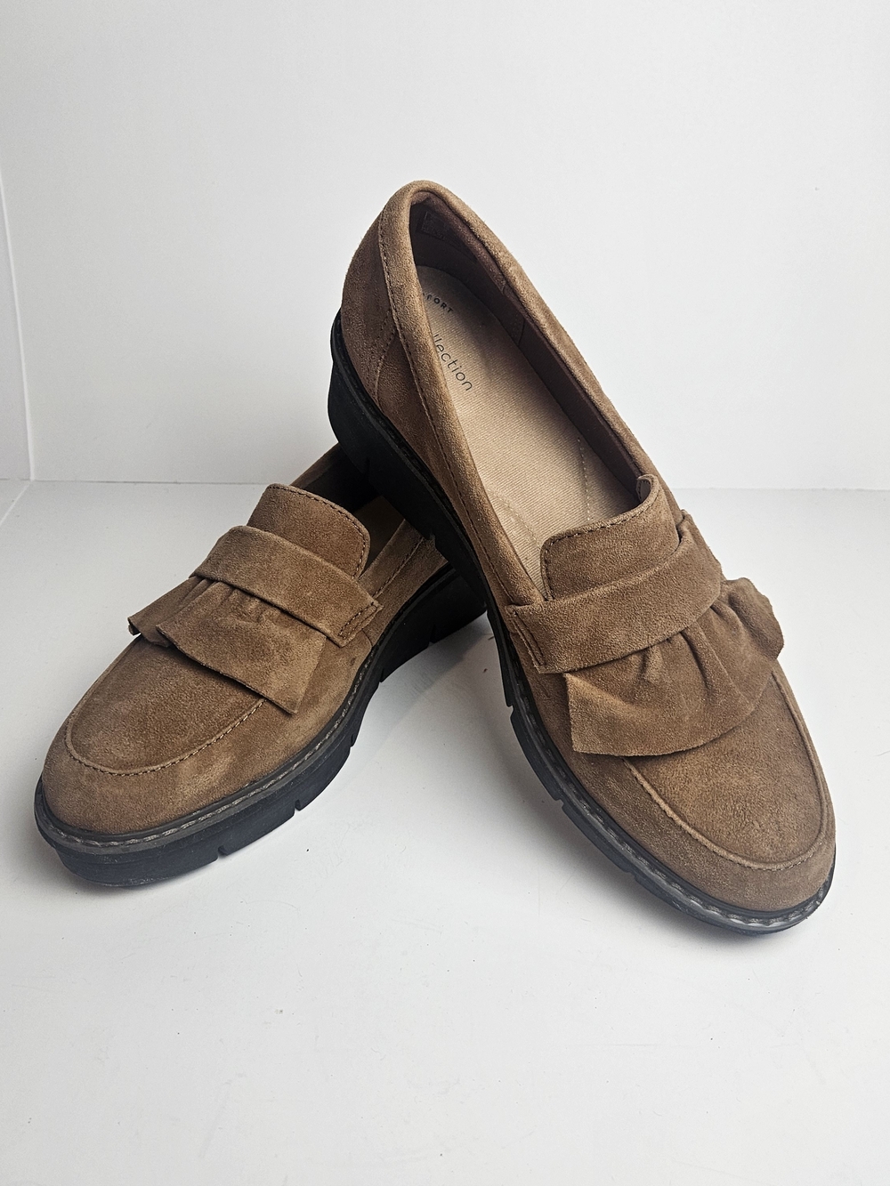 Clarks Airabell Slip Brown Suede Ruffle Wedge Loafers SZ 10
